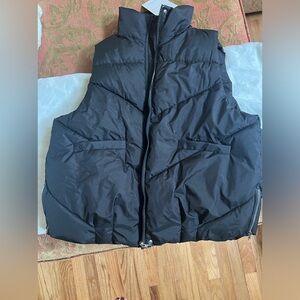 LULULEMON VEST